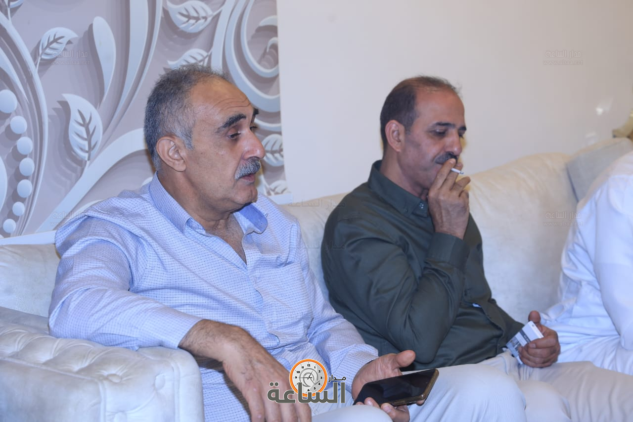 Madar Al-Saa Images 0.4180328645035245