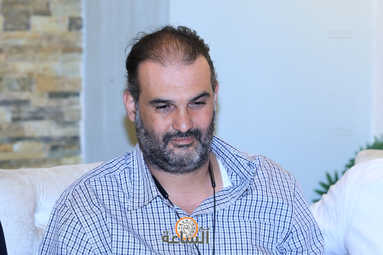 Madar Al-Saa Images 0.03389736512179131