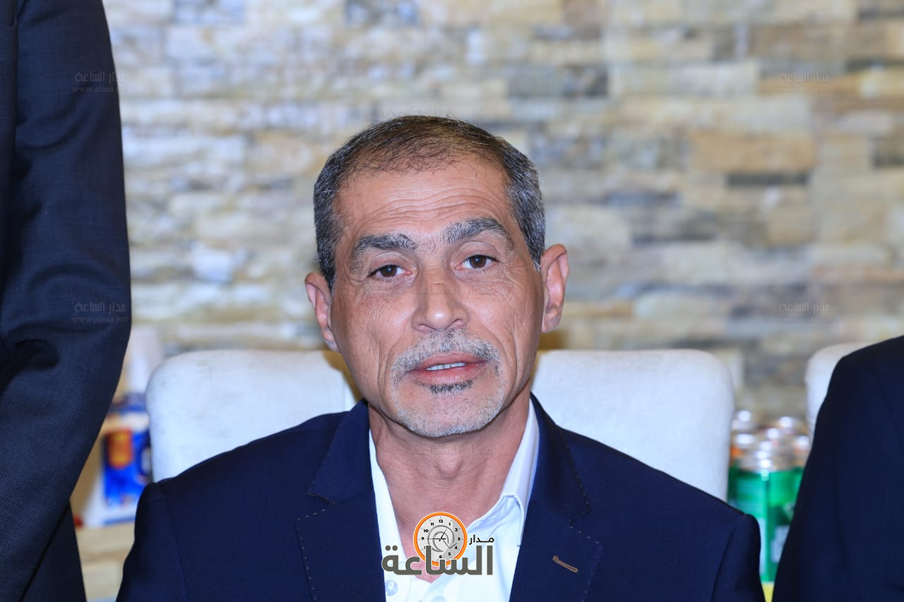 Madar Al-Saa Images 0.3824454622349178