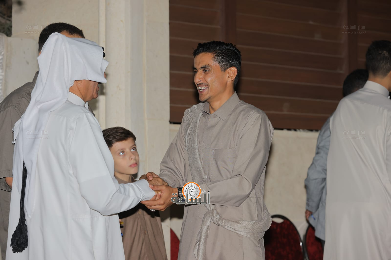 Madar Al-Saa Images 0.5147435330093232