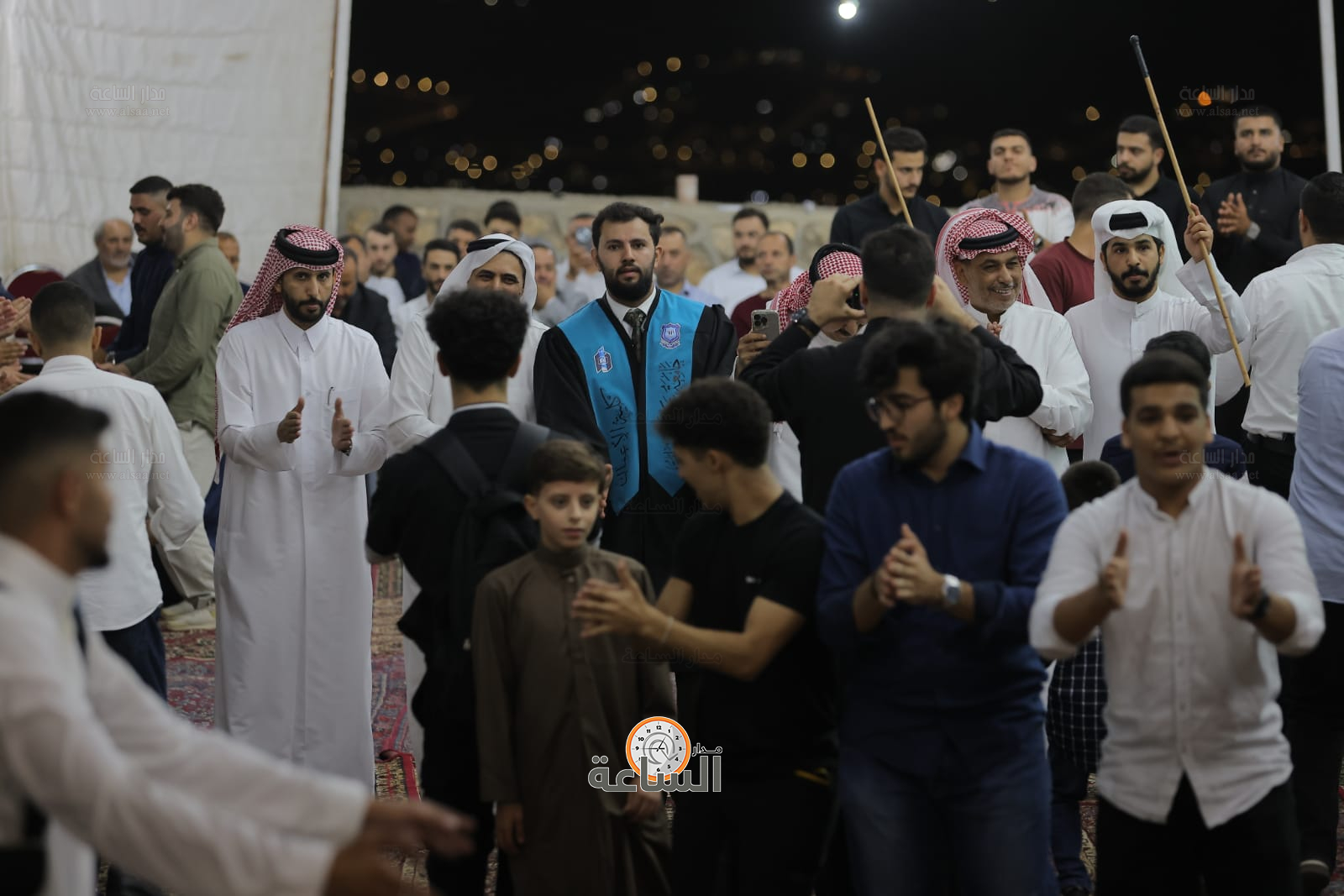 Madar Al-Saa Images 0.6858319636625662