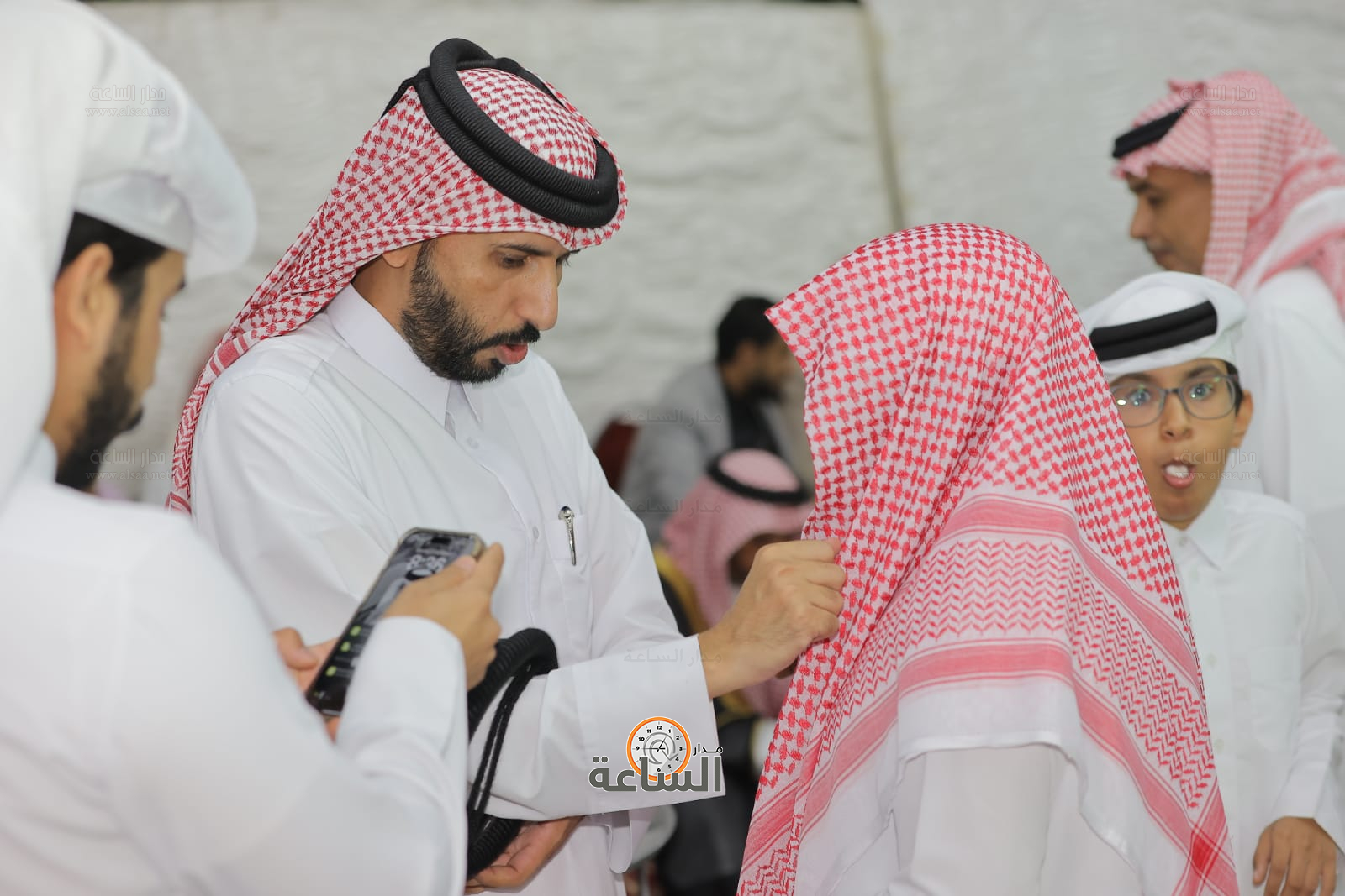 Madar Al-Saa Images 0.37620773938849894