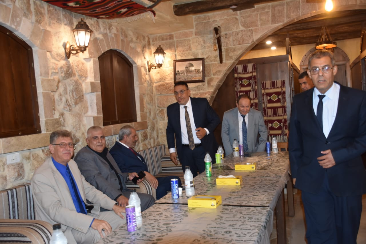 Madar Al-Saa Images 0.396290607874327