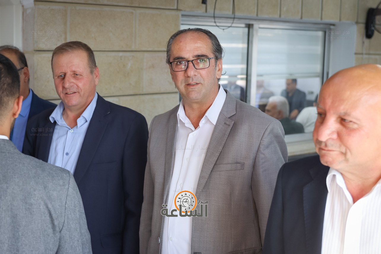 Madar Al-Saa Images 0.08369807134869578