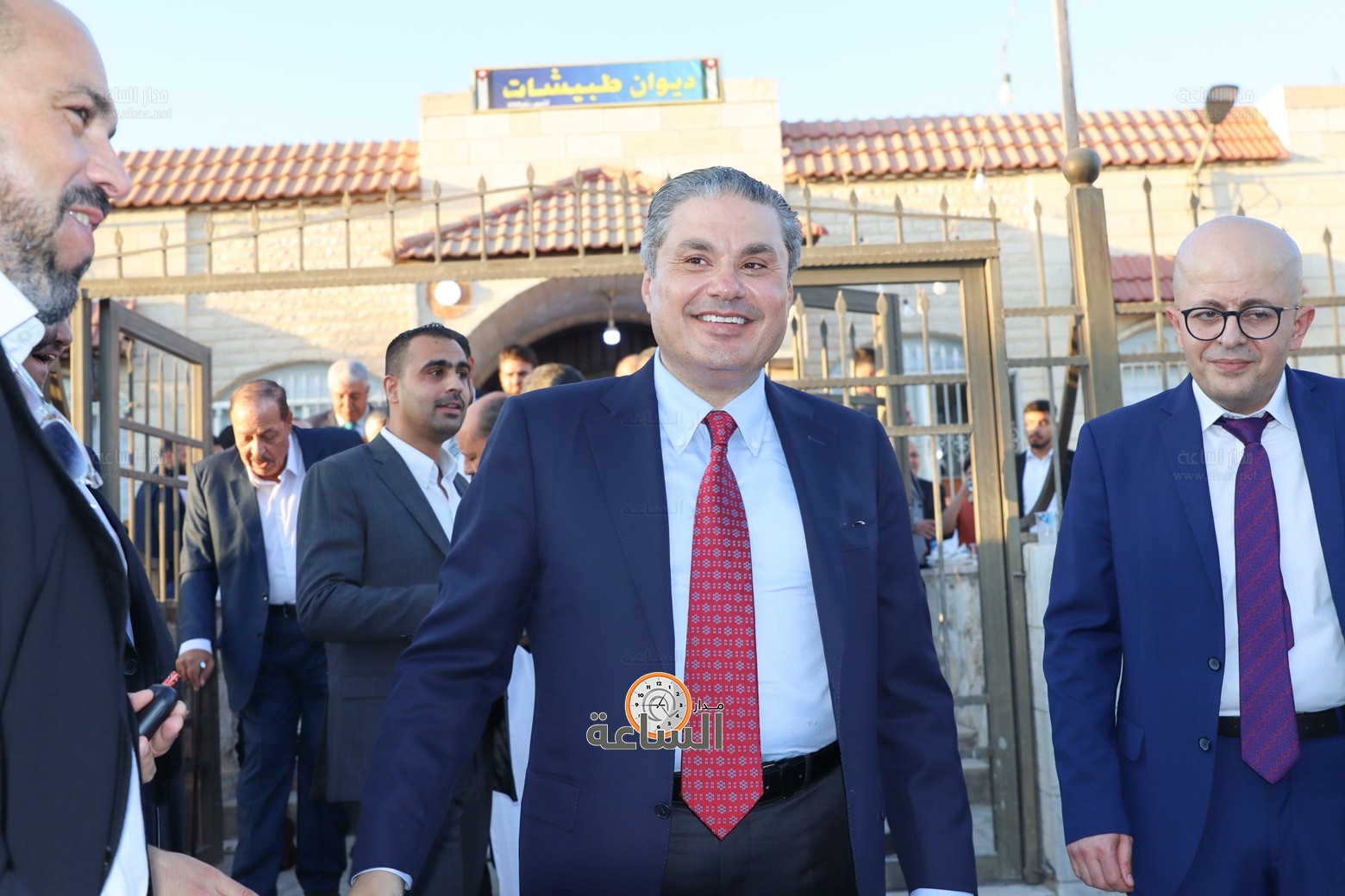 Madar Al-Saa Images 0.6822106315905987