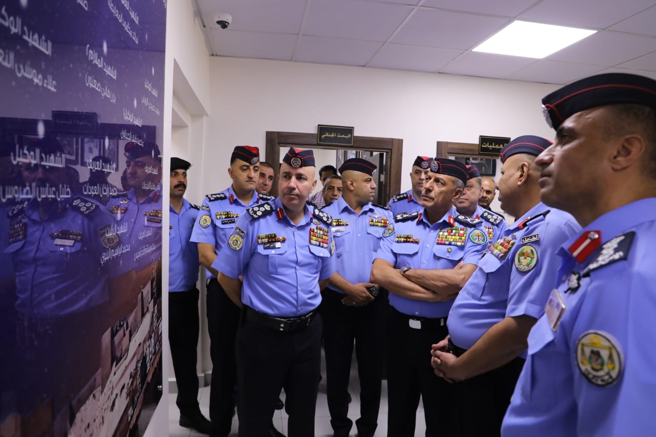 Madar Al-Saa Images 0.1273399918884387