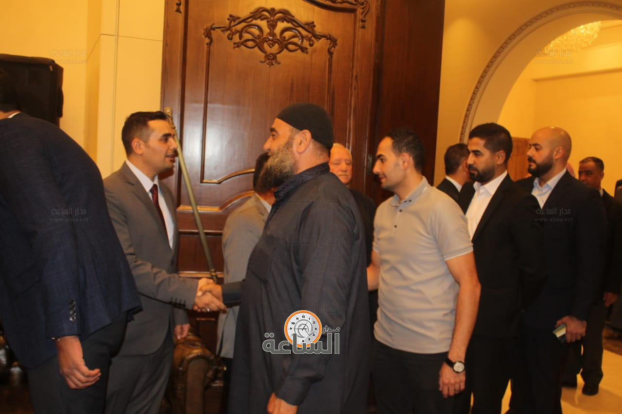 Madar Al-Saa Images 0.0252108430266621