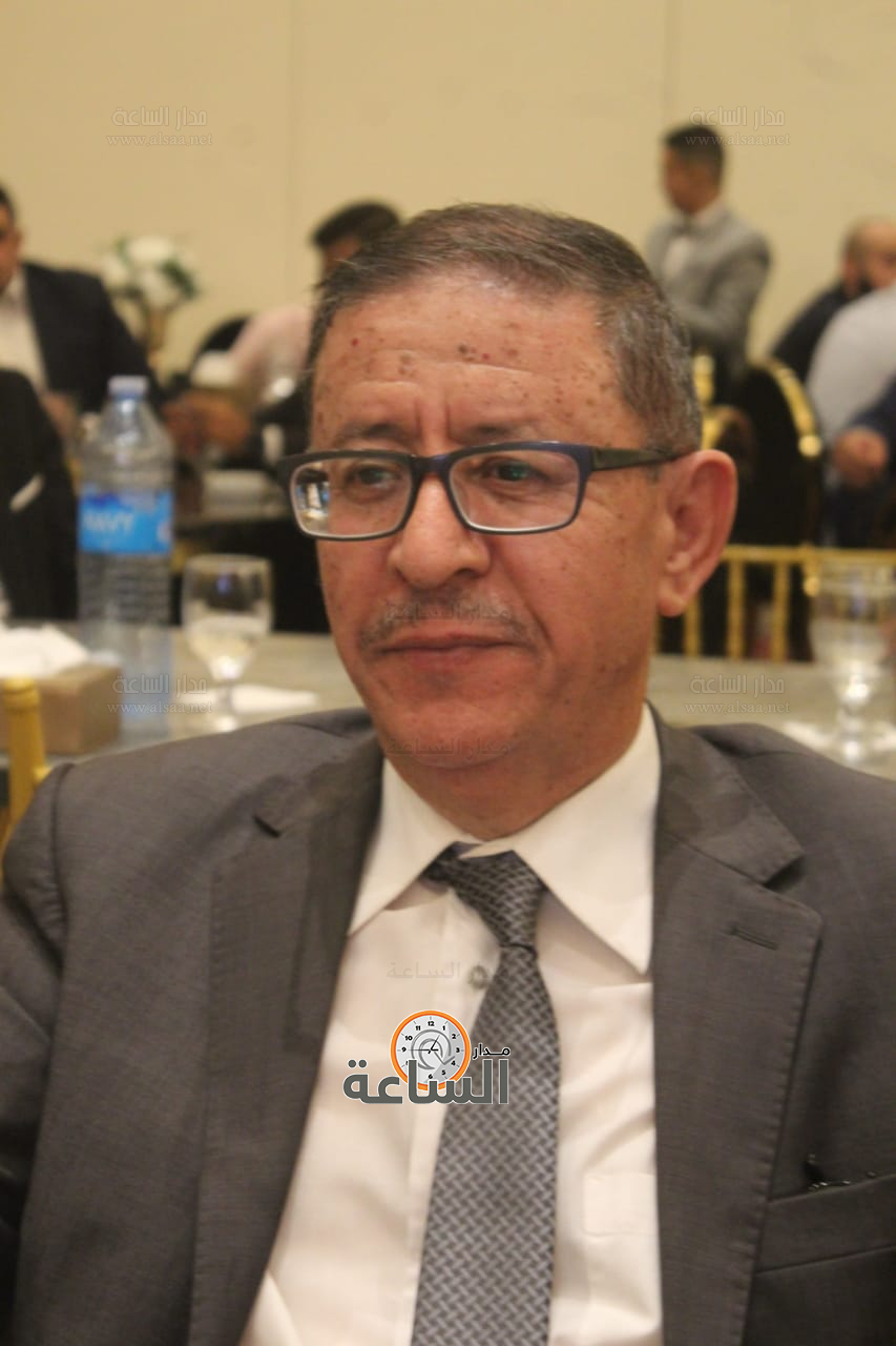 Madar Al-Saa Images 0.20675531213222187