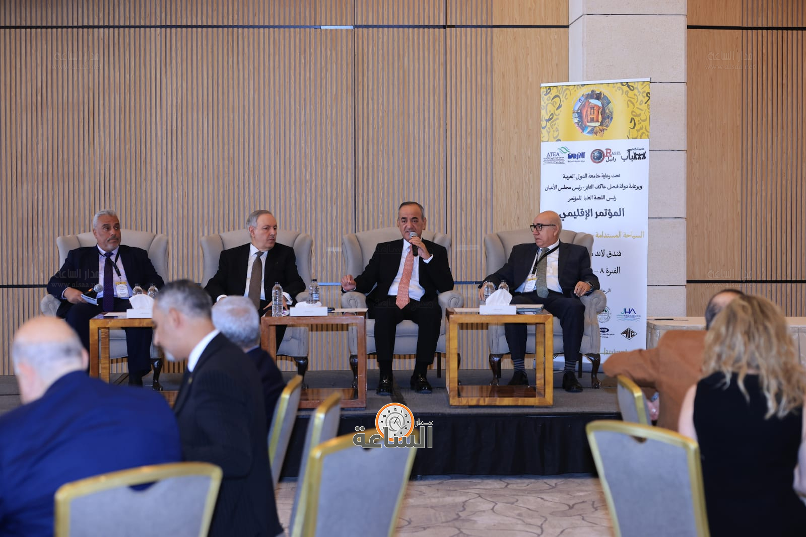 Madar Al-Saa Images 0.3624418314797432