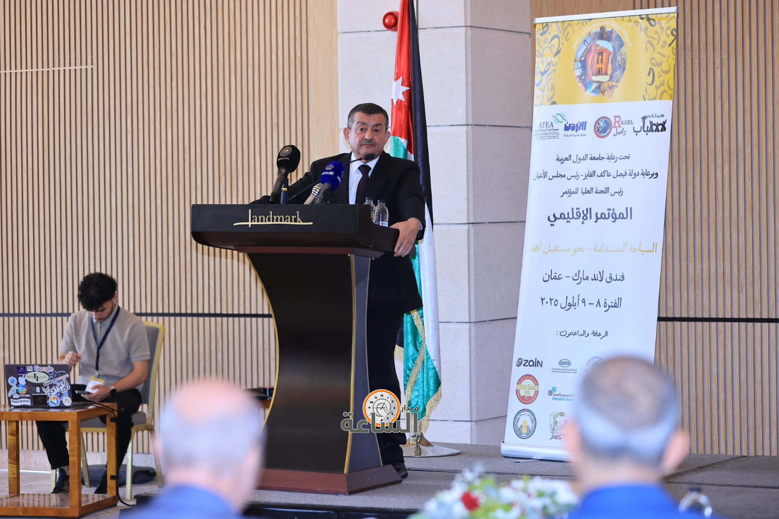 Madar Al-Saa Images 0.4852814316984104