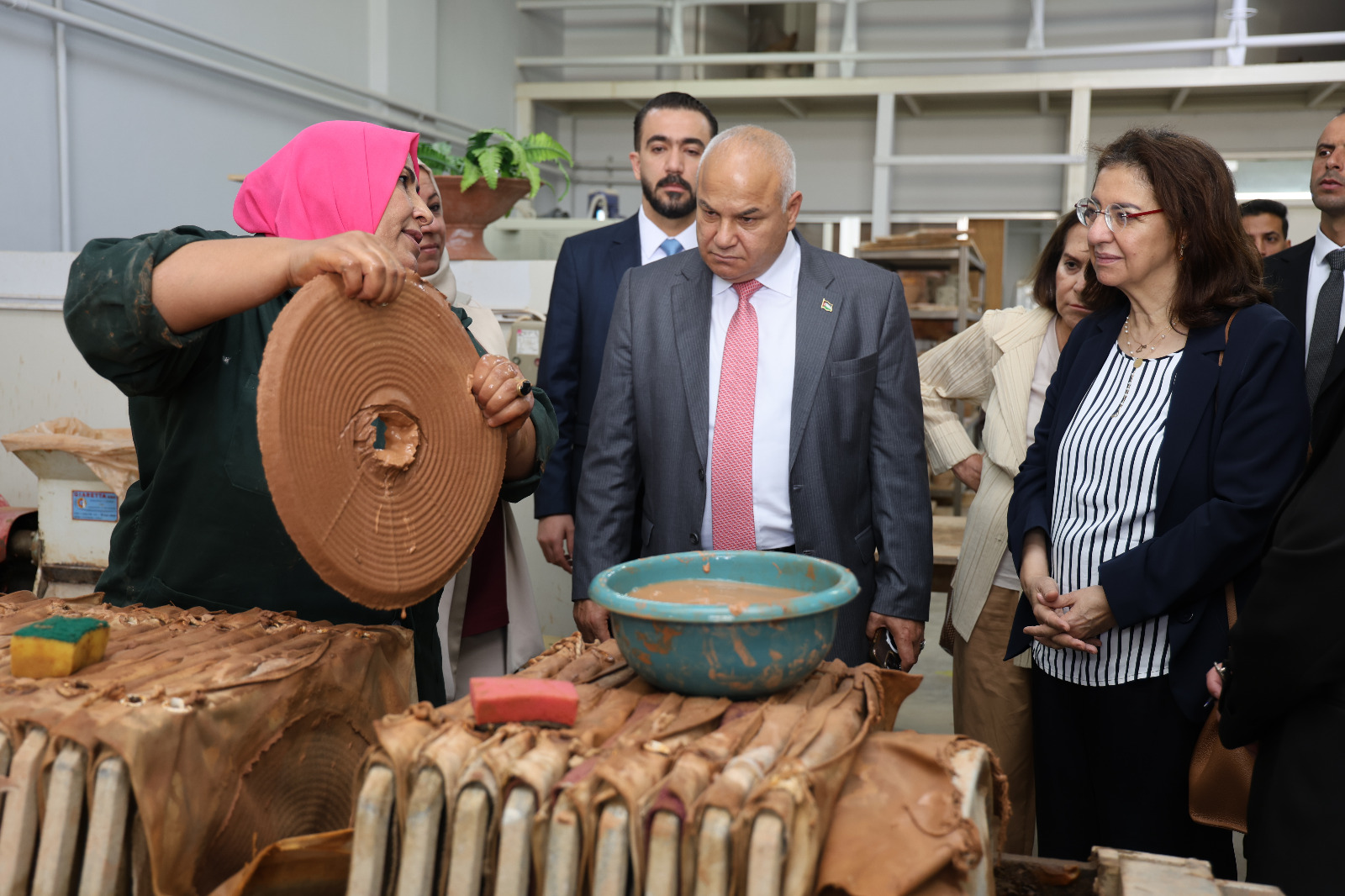 Madar Al-Saa Images 0.9085779578610188