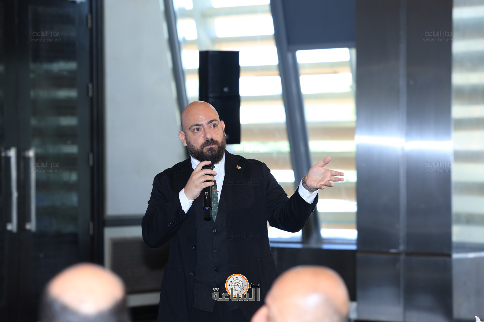 Madar Al-Saa Images 0.35717494558505425