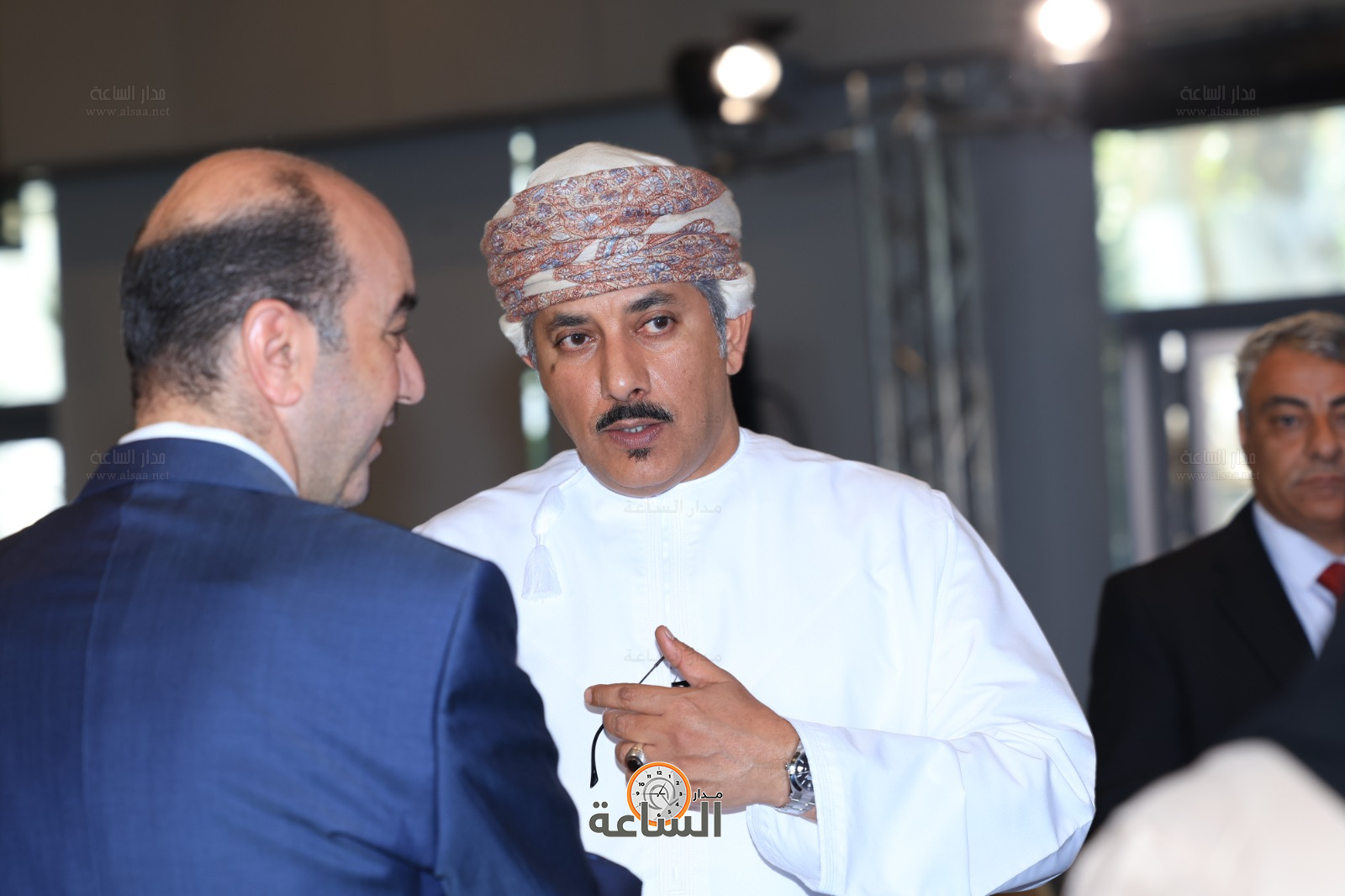 Madar Al-Saa Images 0.7912501024257482