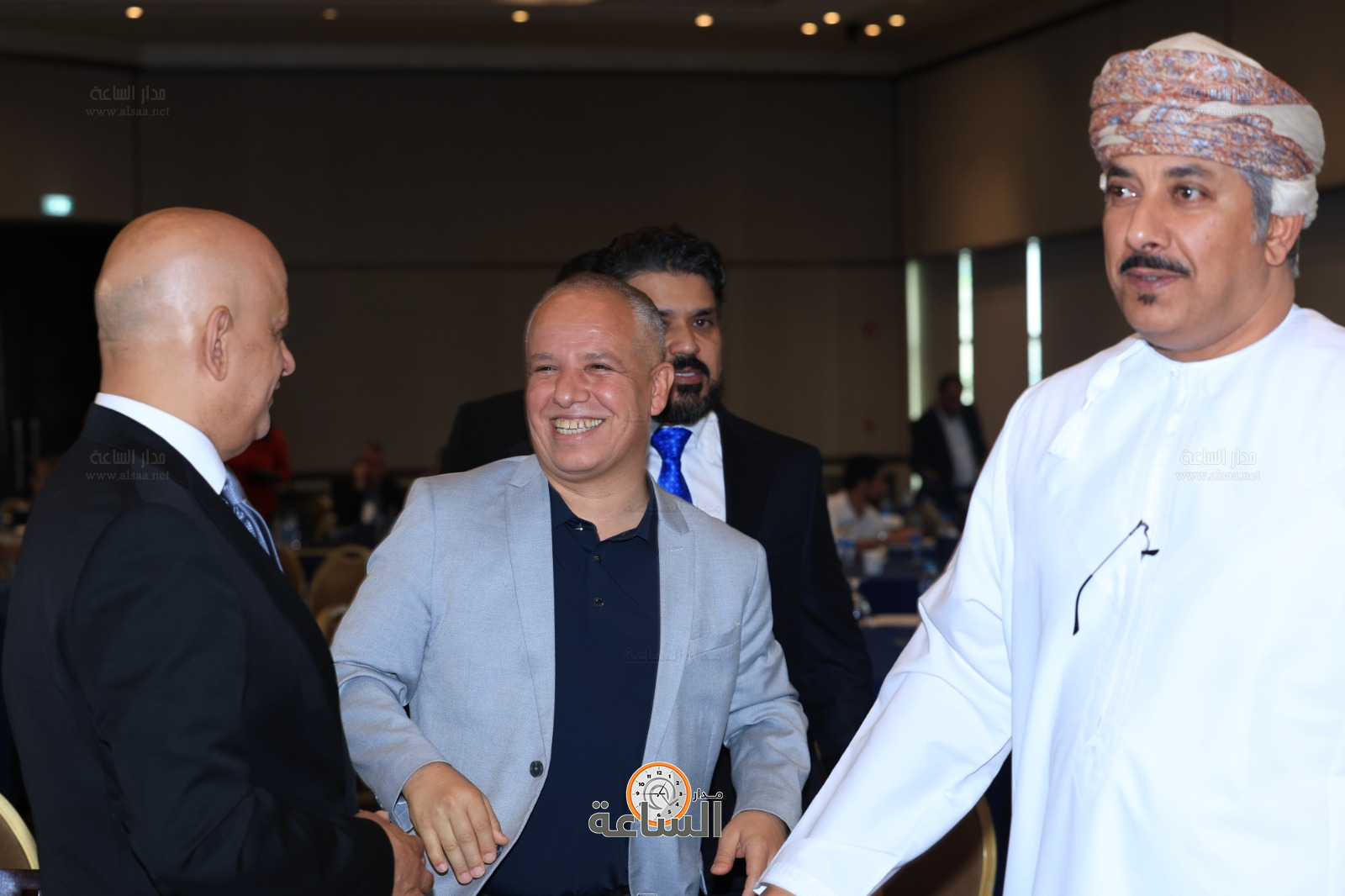 Madar Al-Saa Images 0.6857944366286114