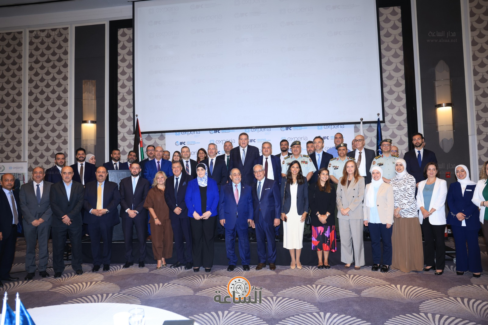 Madar Al-Saa Images 0.6405124106708185