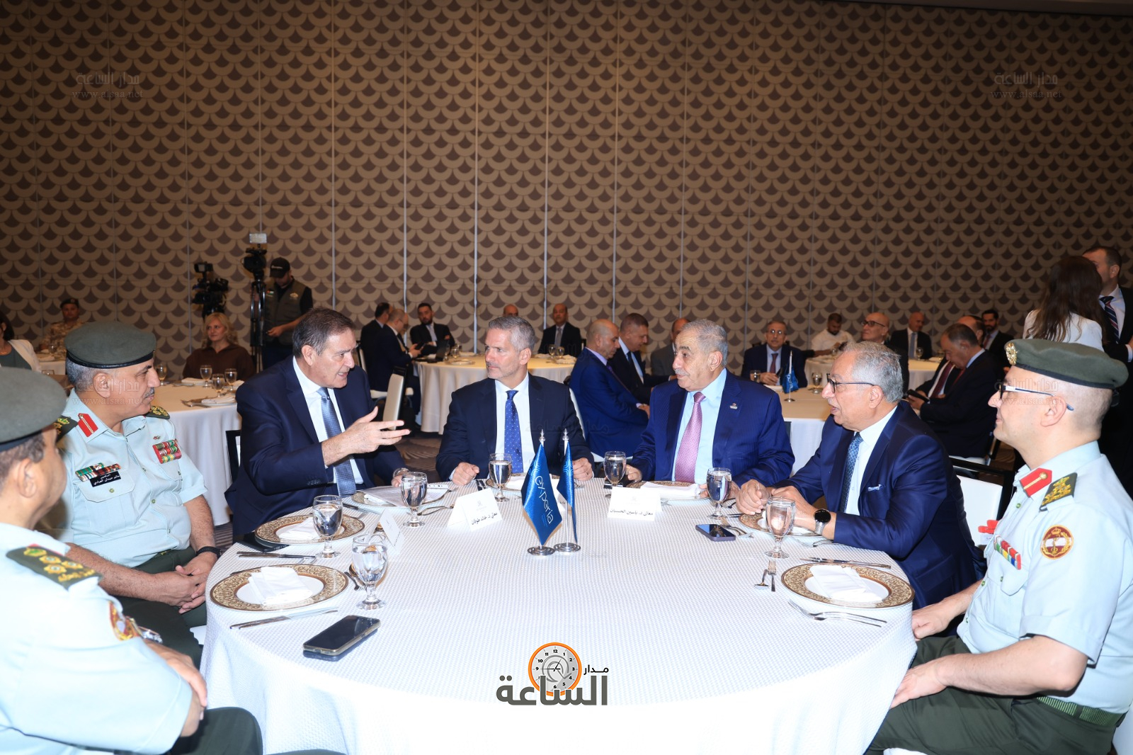 Madar Al-Saa Images 0.32903053697301965