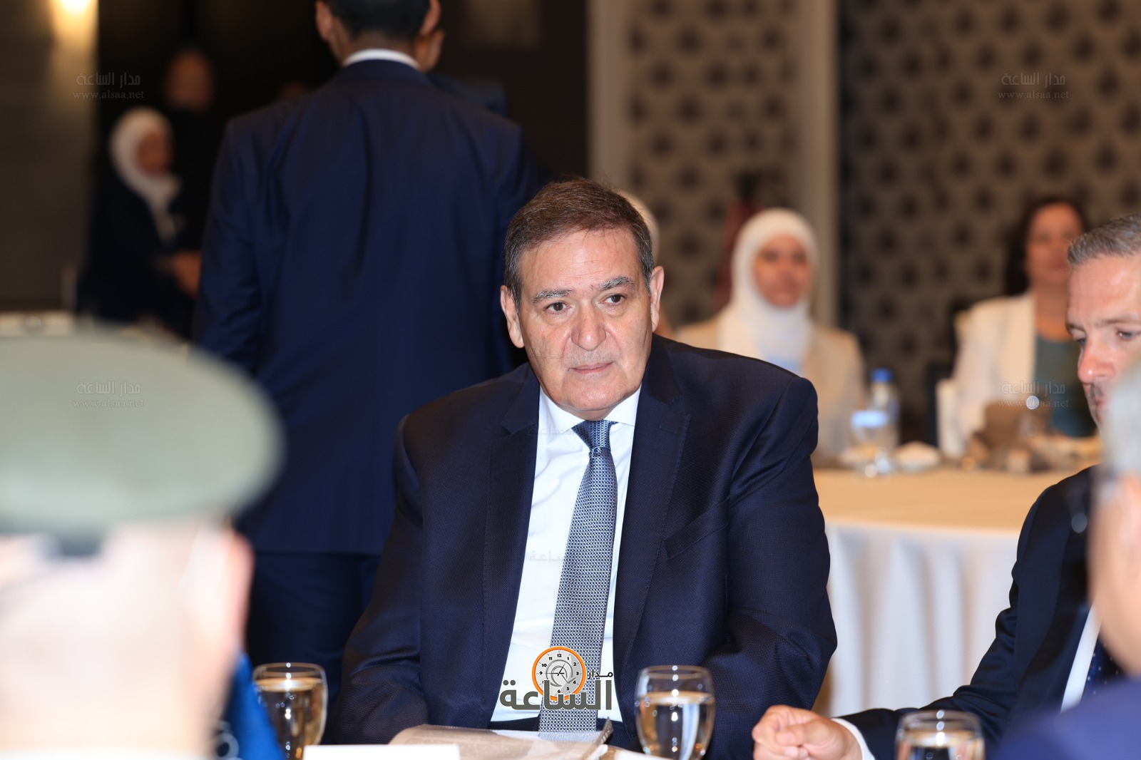 Madar Al-Saa Images 0.0918073631984615