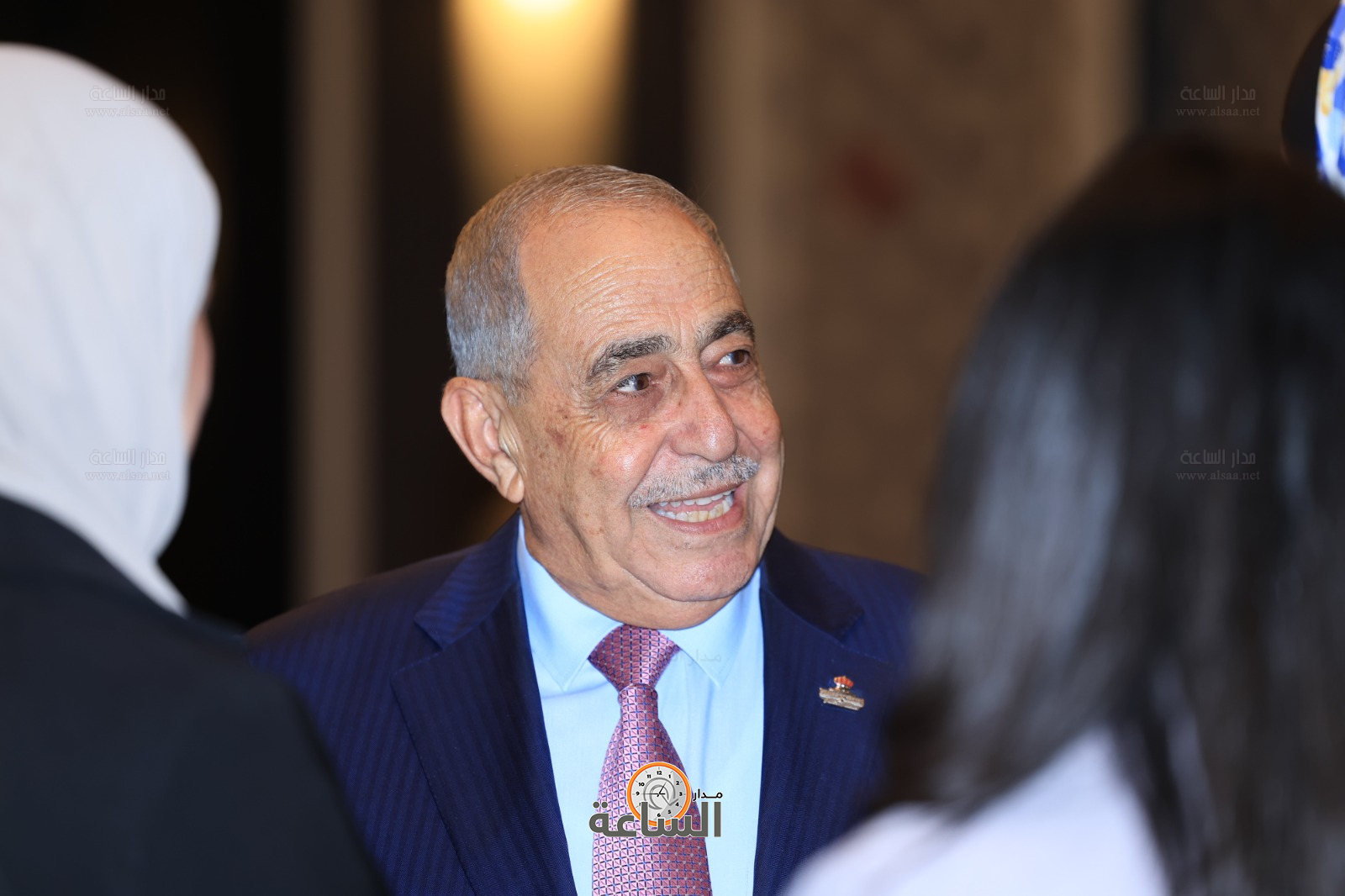 Madar Al-Saa Images 0.460187667385205