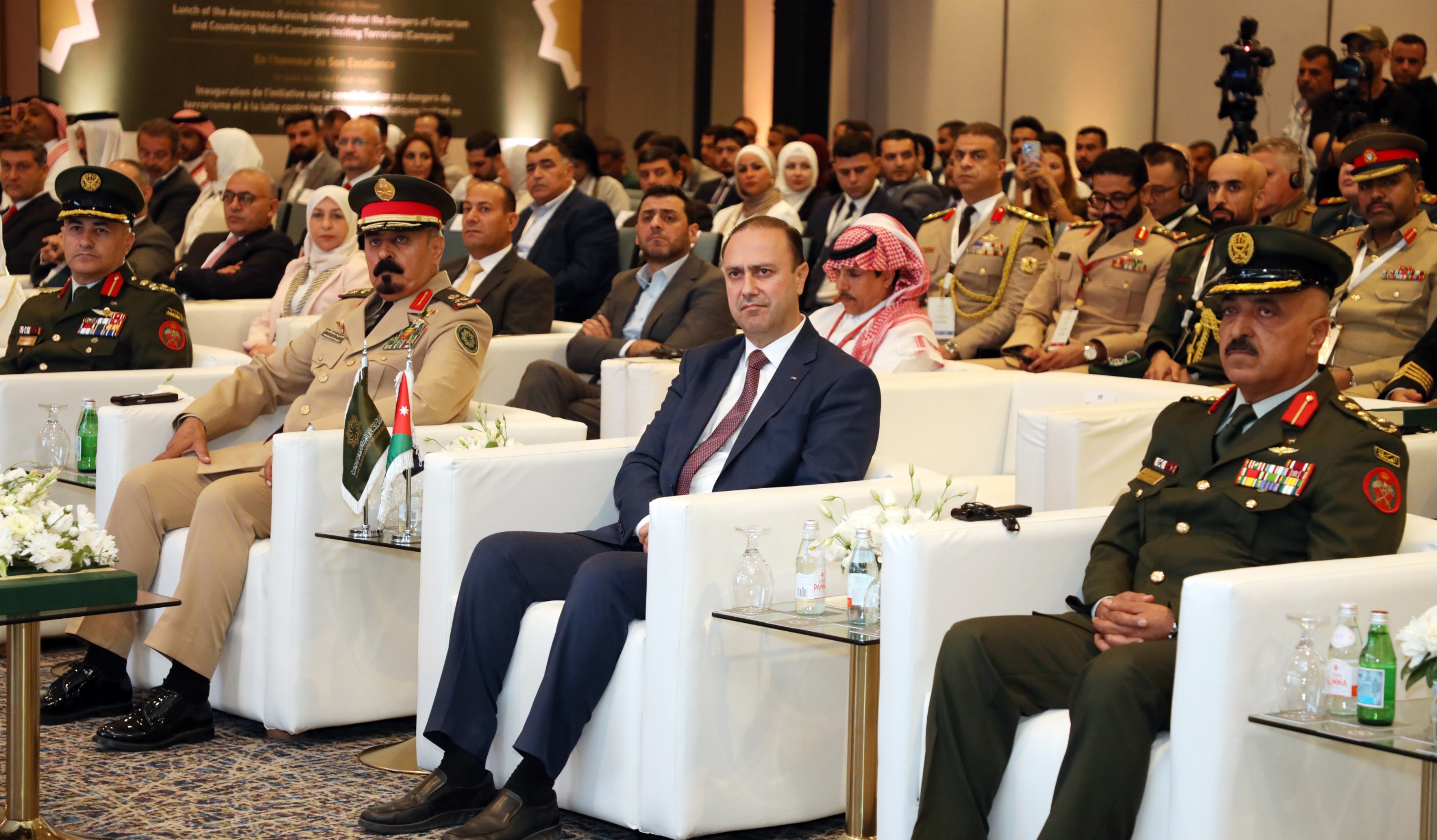 Madar Al-Saa Images 0.5976915194170924