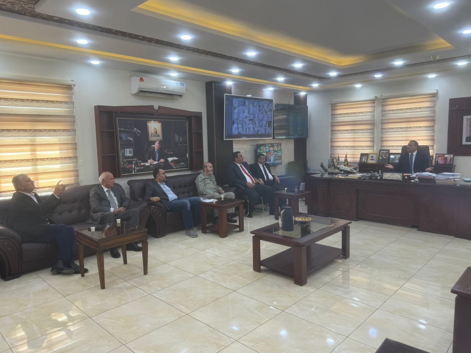 Madar Al-Saa Images 0.6940500105949506