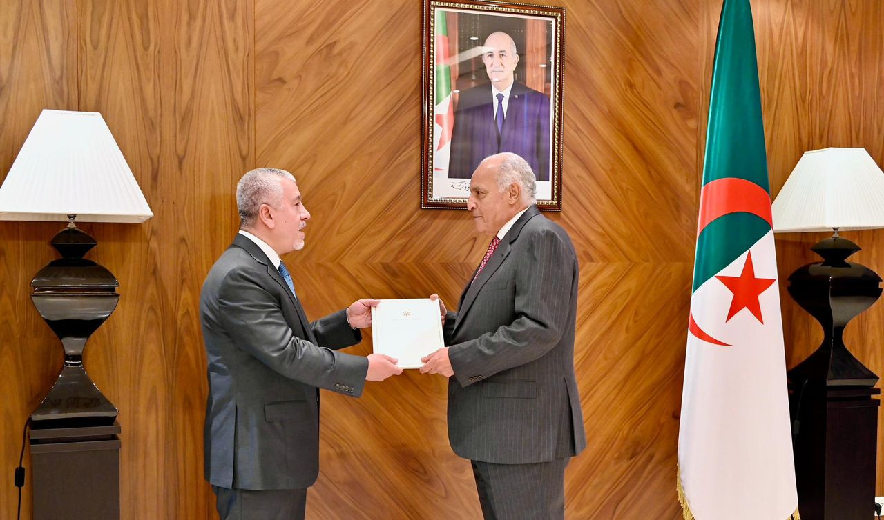 Madar Al-Saa Images 0.5670992677840526