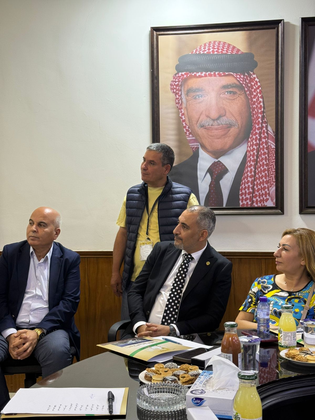 Madar Al-Saa Images 0.823213364735134