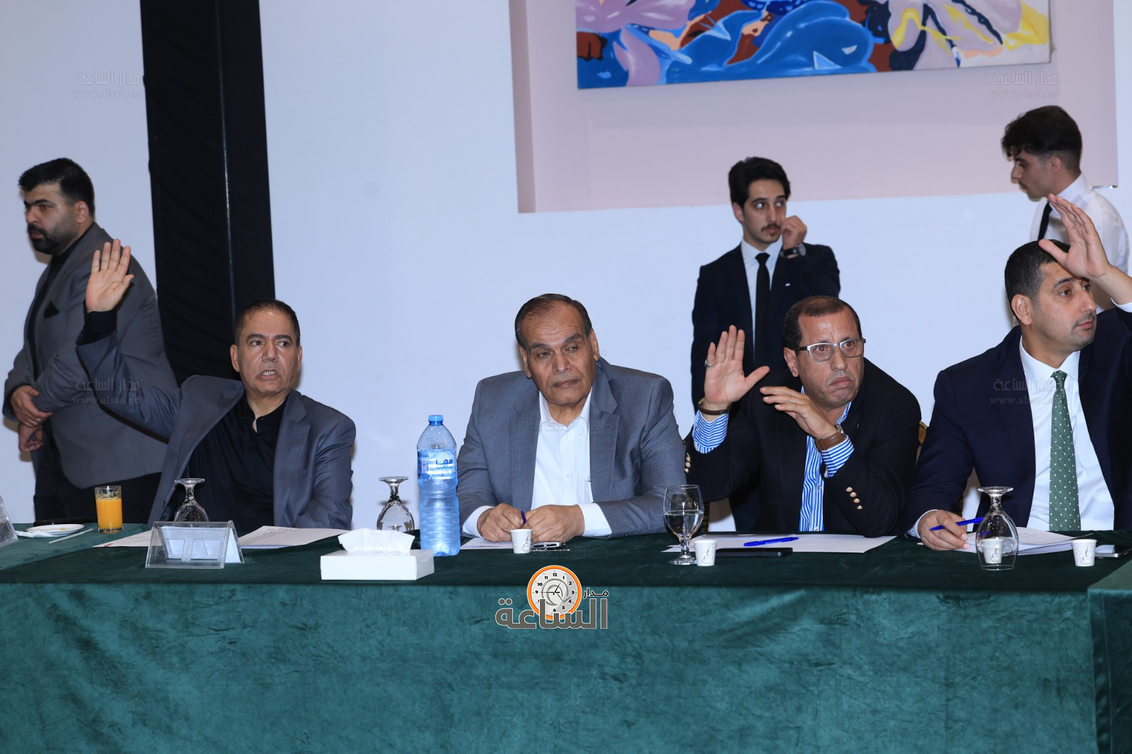 Madar Al-Saa Images 0.5435545571567743