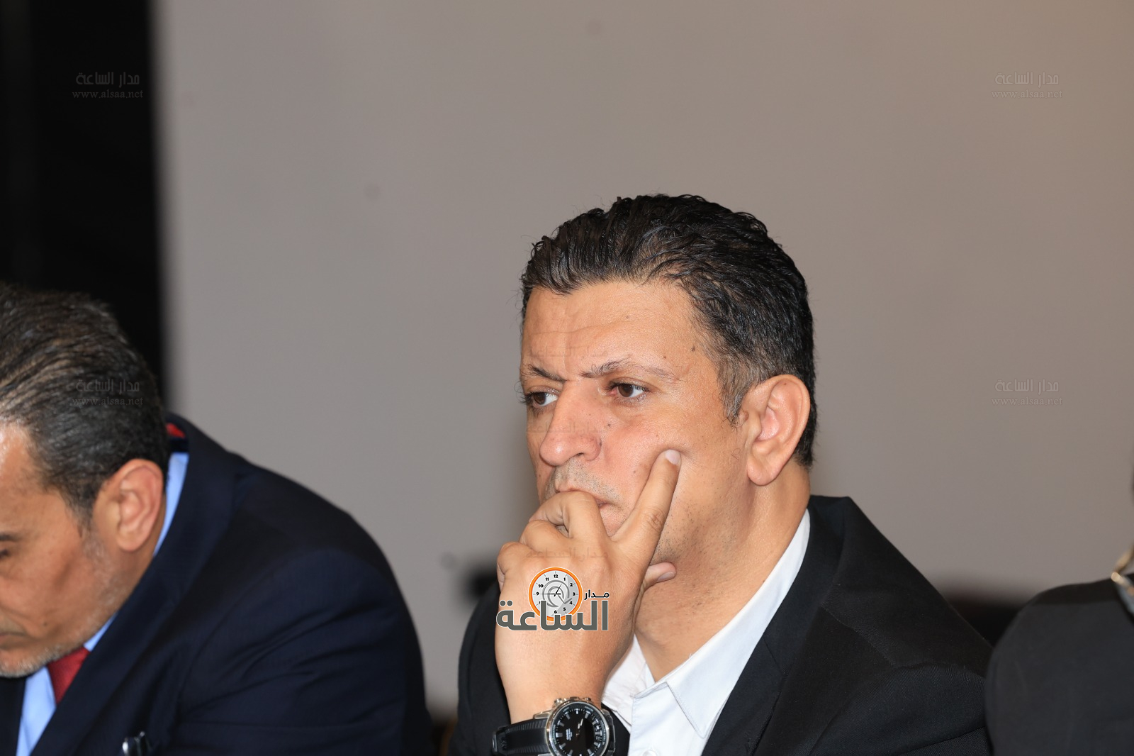 Madar Al-Saa Images 0.17216337268111392