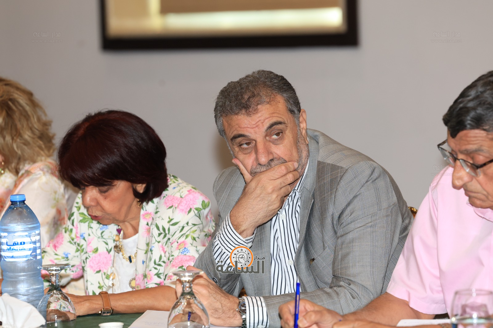 Madar Al-Saa Images 0.8665154905534768