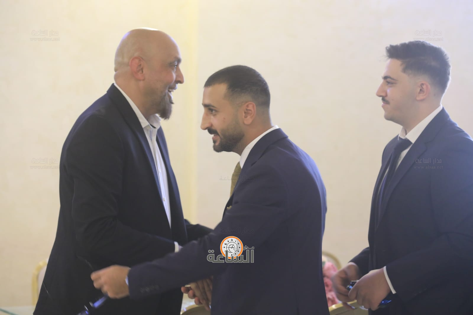 Madar Al-Saa Images 0.06262592297233904