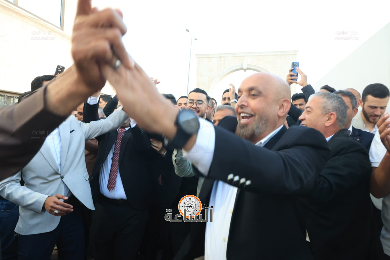 Madar Al-Saa Images 0.08747828627434617