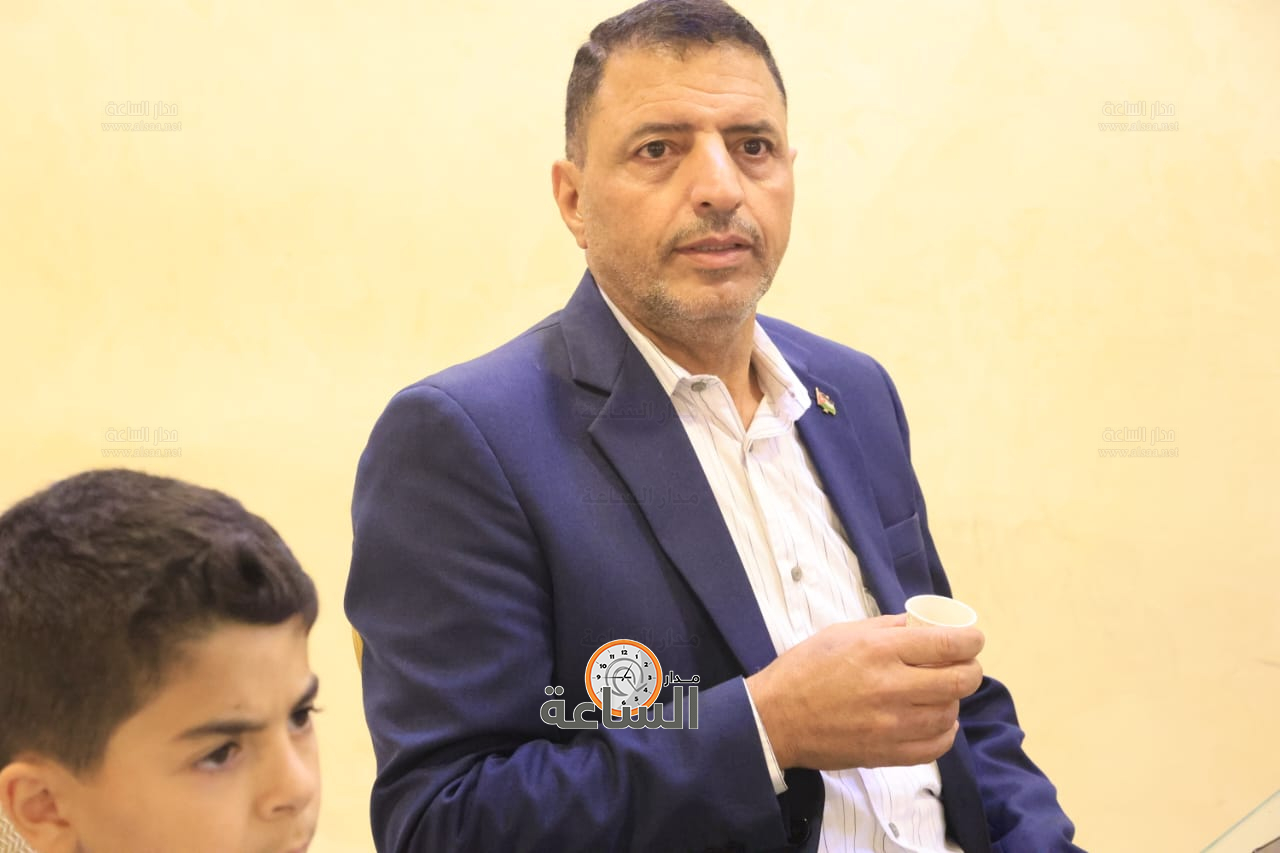 Madar Al-Saa Images 0.9893629176327595