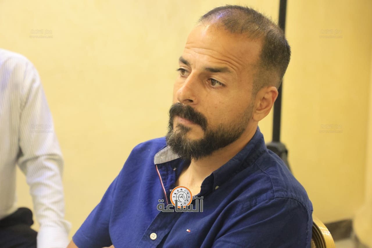 Madar Al-Saa Images 0.26687011559990814