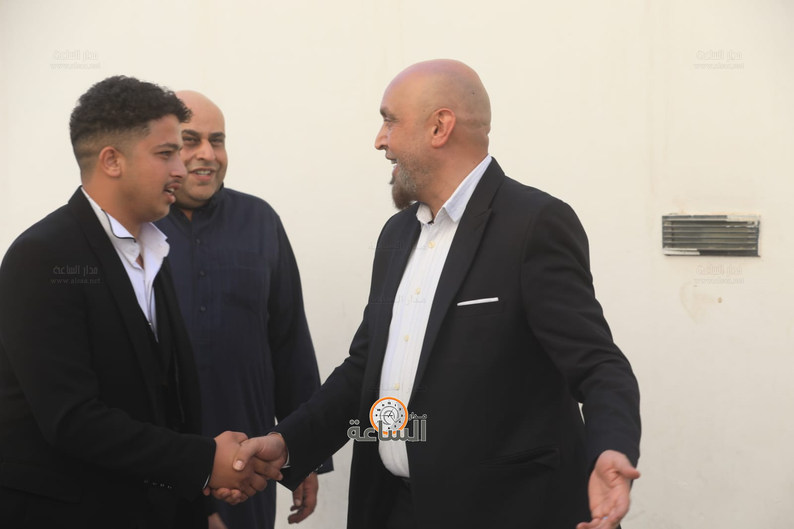 Madar Al-Saa Images 0.1019579425945838