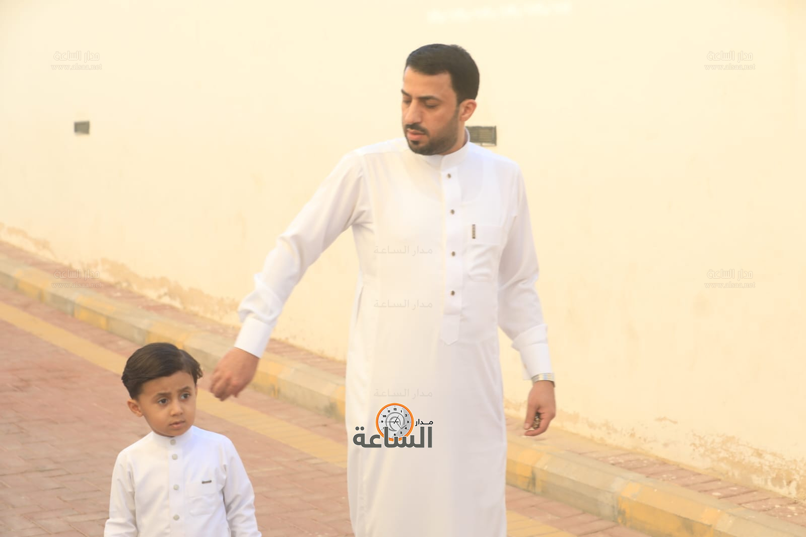 Madar Al-Saa Images 0.47968876447792885