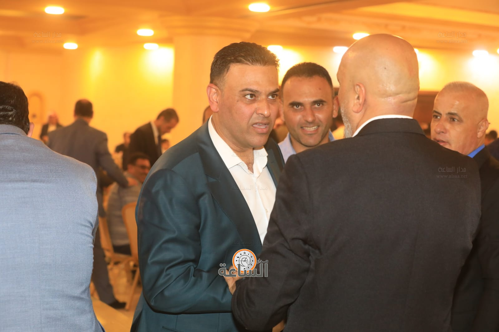 Madar Al-Saa Images 0.6423477352385611