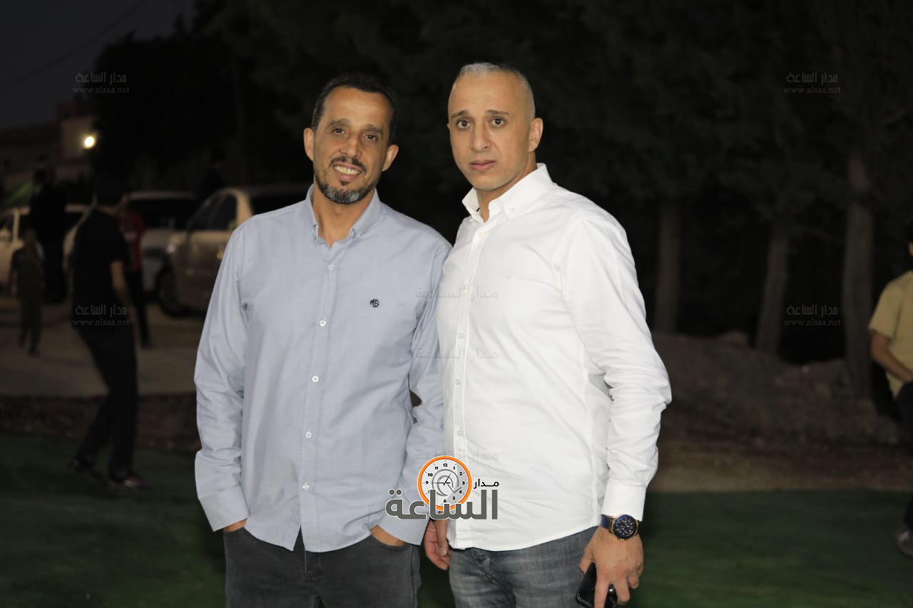 Madar Al-Saa Images 0.3884457875123598