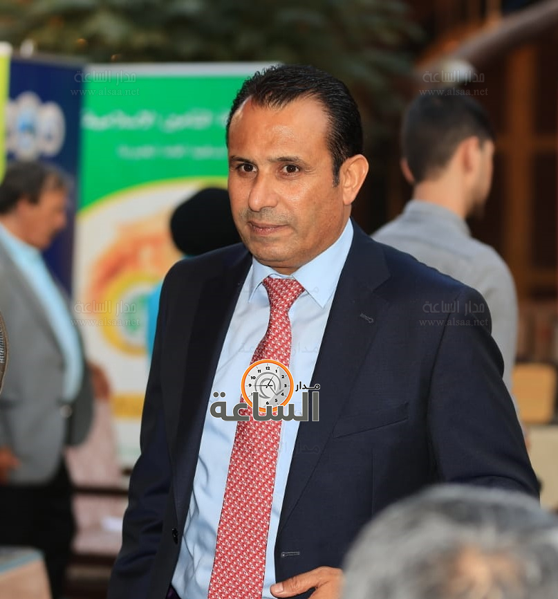 الدكتور نواف العجارمة