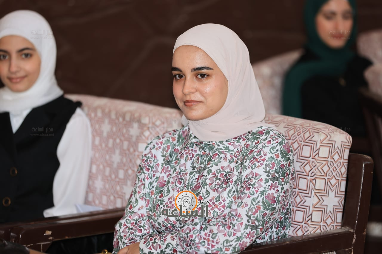 Madar Al-Saa Images 0.4467169080438298