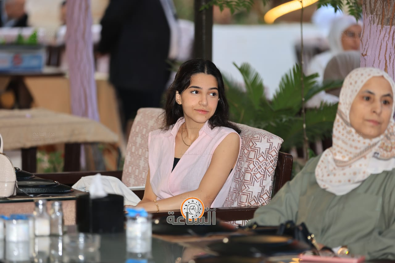 Madar Al-Saa Images 0.5830308586473529