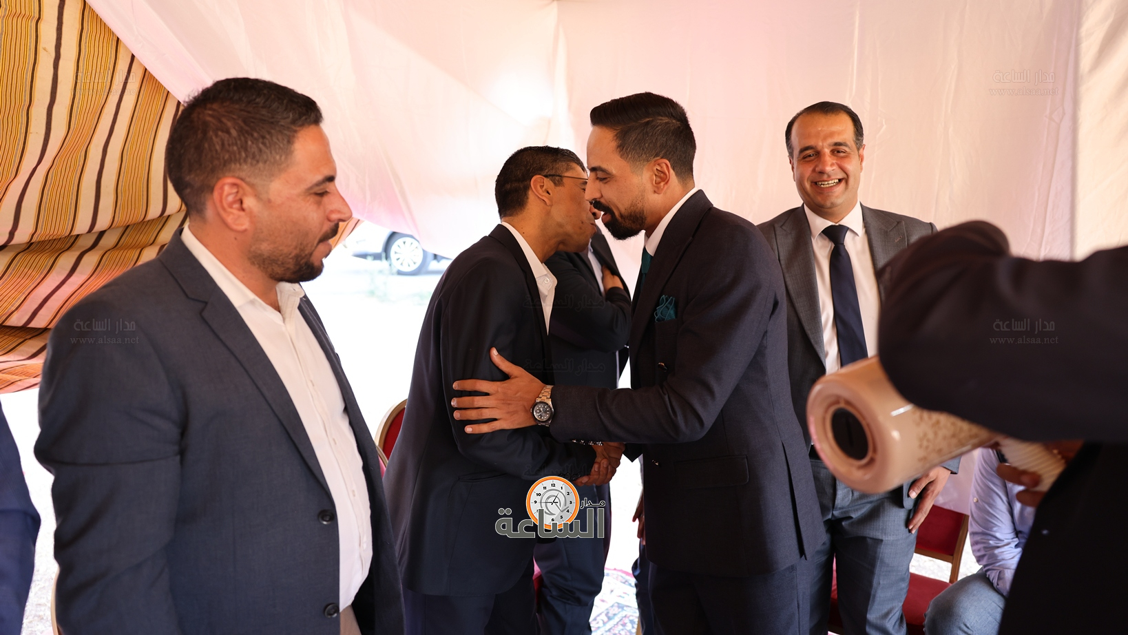 Madar Al-Saa Images 0.9835721324985066