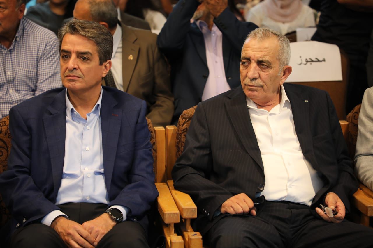 Madar Al-Saa Images 0.6349187615119264