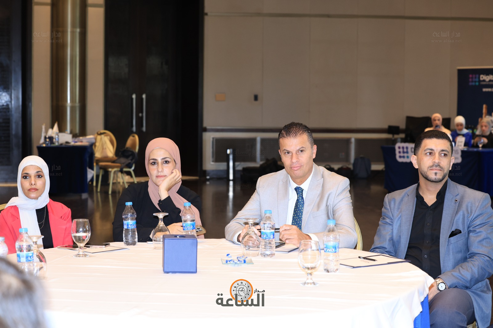 Madar Al-Saa Images 0.364048069142769