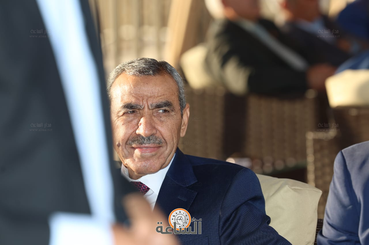 Madar Al-Saa Images 0.8726128016338073