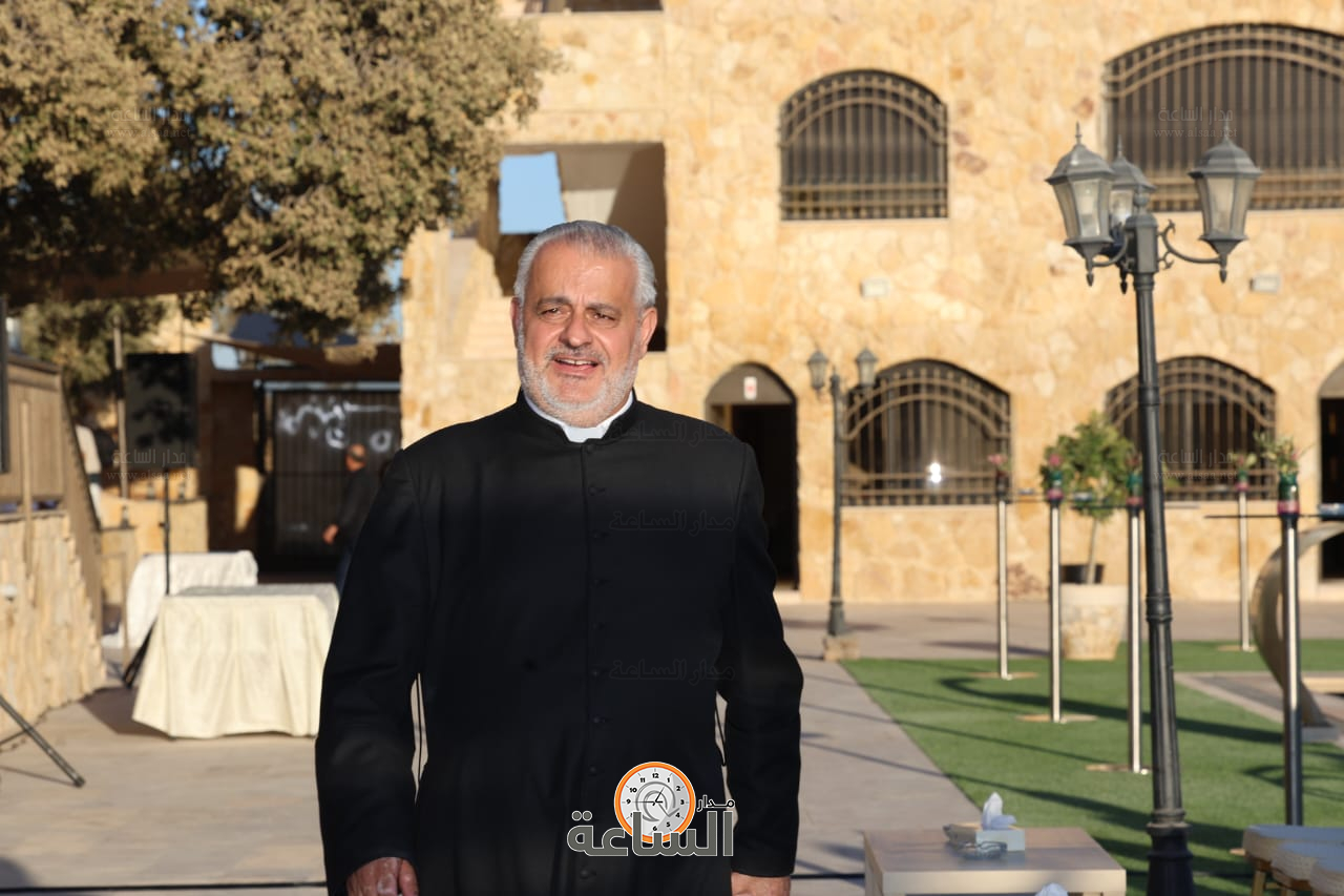 Madar Al-Saa Images 0.3216567282969277