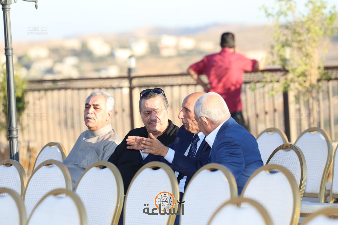 Madar Al-Saa Images 0.6649487461429991