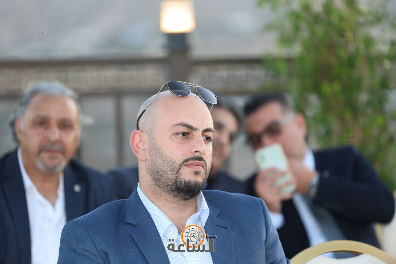 Madar Al-Saa Images 0.5038614313204124