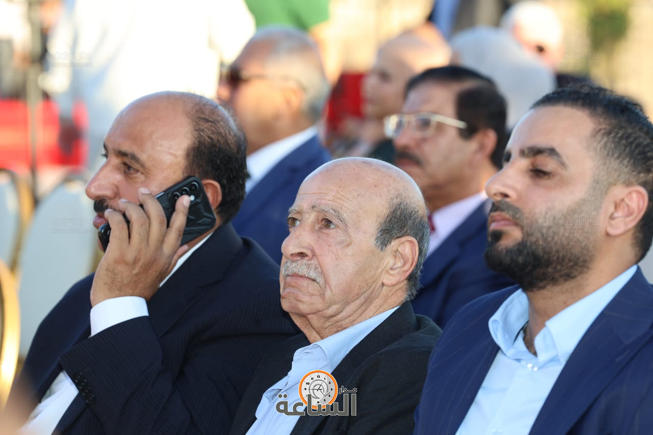 Madar Al-Saa Images 0.2011945675579777