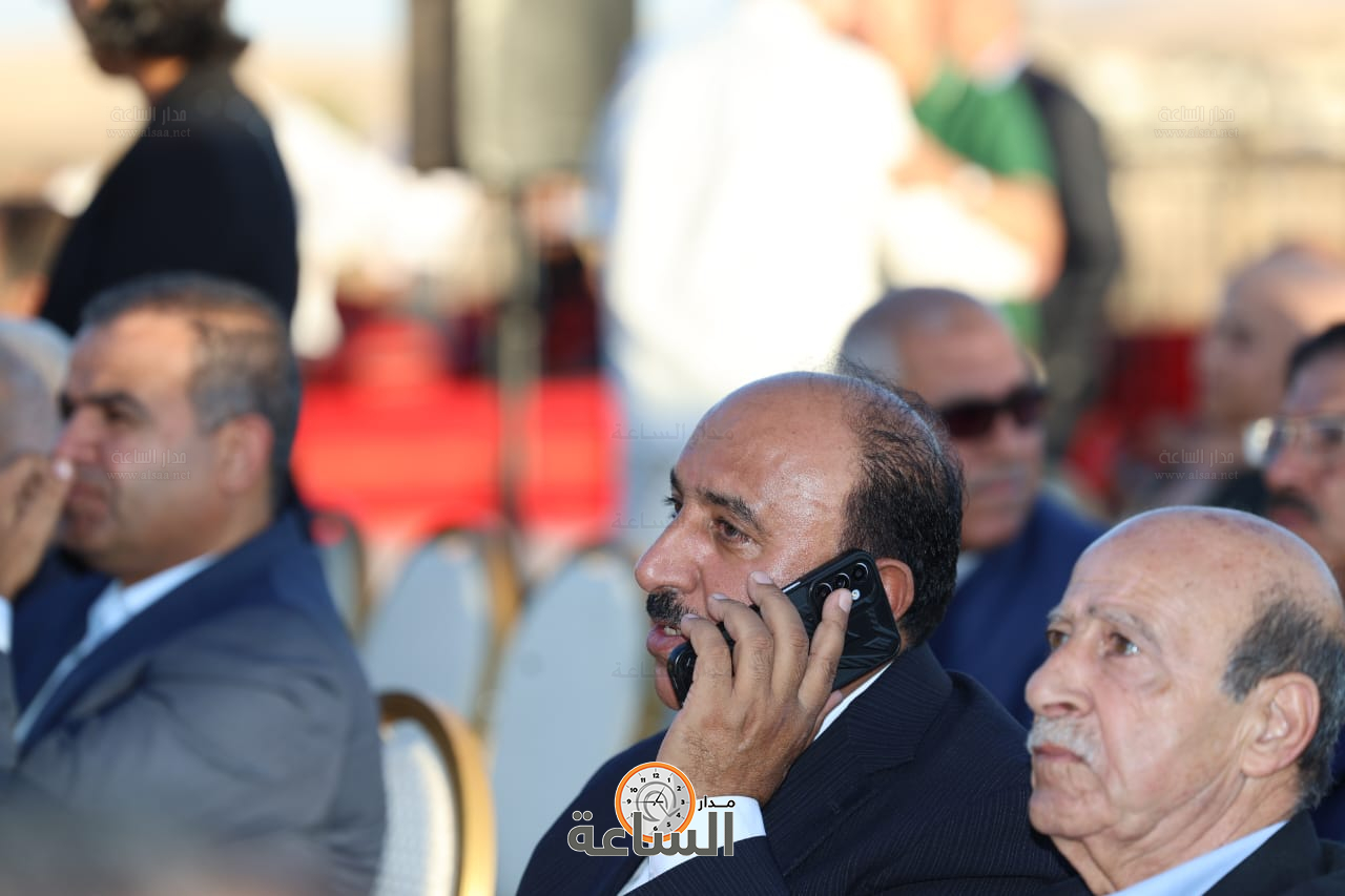 Madar Al-Saa Images 0.3236993245181148