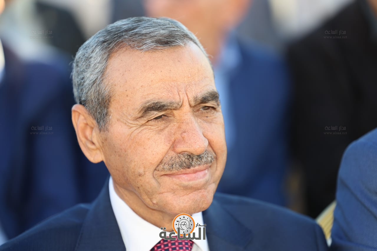 Madar Al-Saa Images 0.8527240119212935